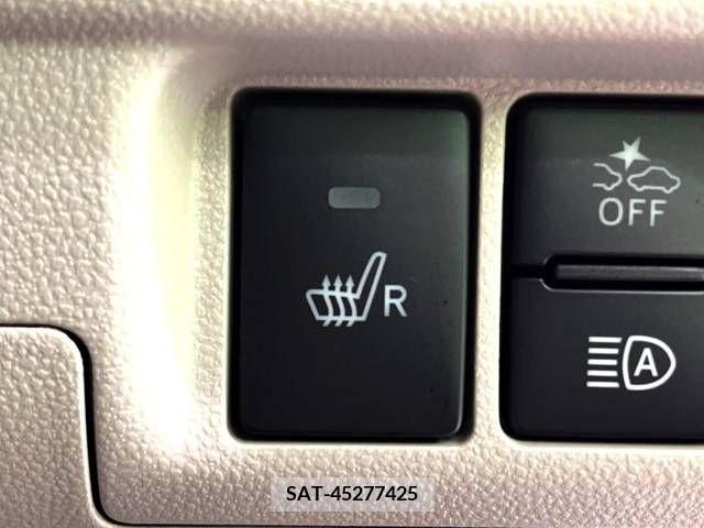 Daihatsu MOVE 2017-08 364128-6