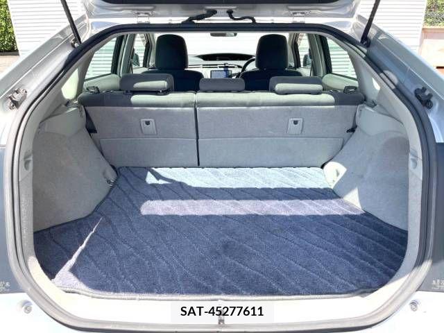 Toyota PRIUS 2011-07 327292-9