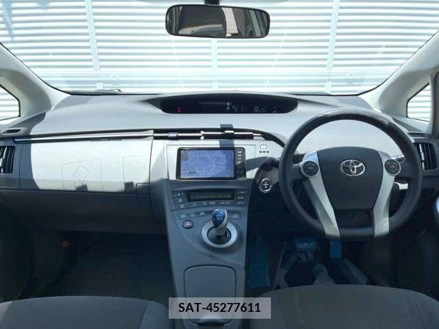 Toyota PRIUS 2011-07 327292-1
