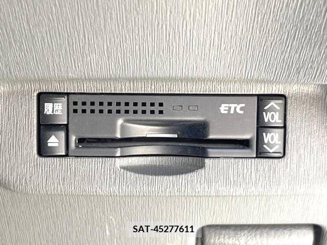 Toyota PRIUS 2011-07 327292-6