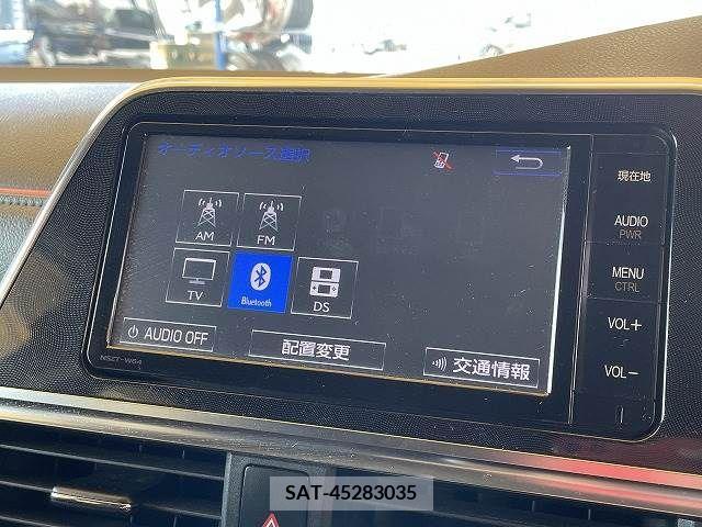 Toyota SIENTA 2015-09 216211-2