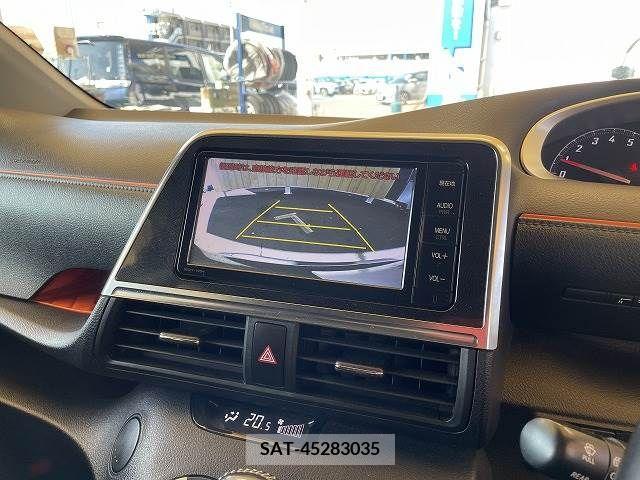 Toyota SIENTA 2015-09 216211-3