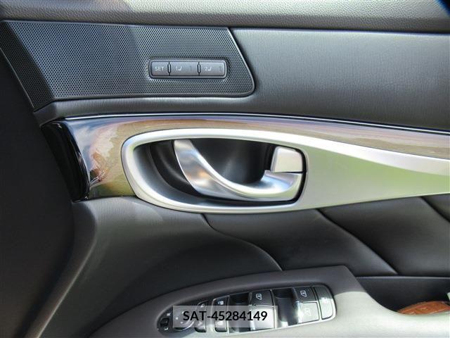 Nissan CIMA HYBRID 2017-08 349936-29