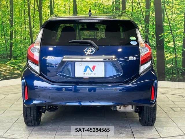 Toyota AQUA 2018-03 314336-15