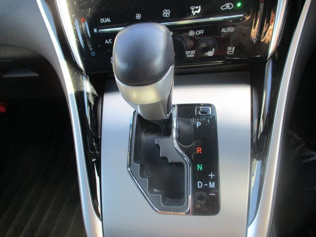 Toyota HARRIER 2017-06 185070-27