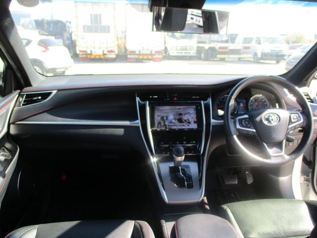 Toyota HARRIER 2017-06 185070-2