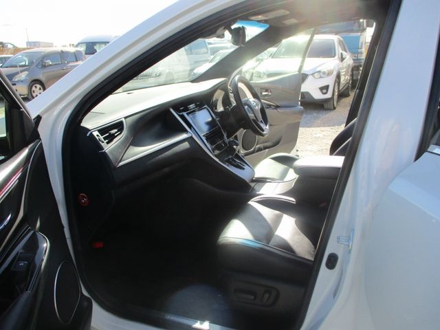 Toyota HARRIER 2017-06 185070-11