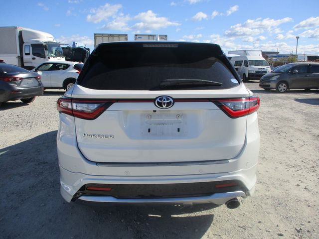 Toyota HARRIER 2017-06 185070-8