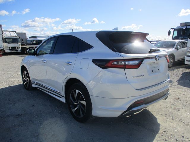 Toyota HARRIER 2017-06 185070-1