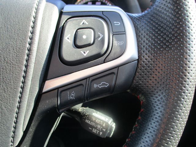 Toyota HARRIER 2017-06 185070-19