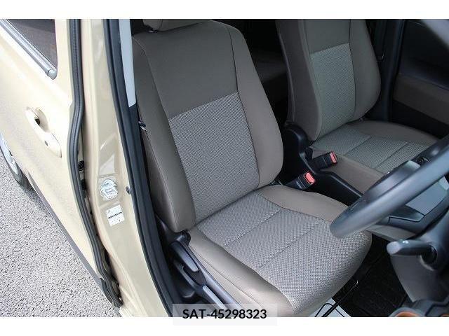 Toyota SIENTA 2022-11 242081-12