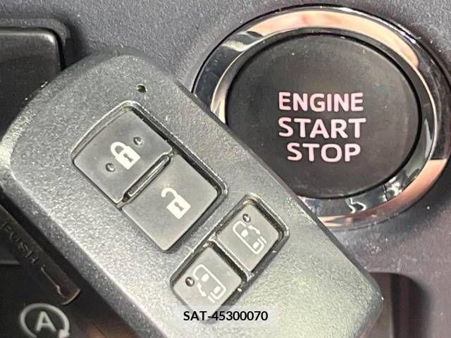 Toyota NOAH 2014-03 215053-7