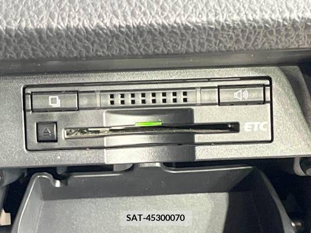 Toyota NOAH 2014-03 215053-6