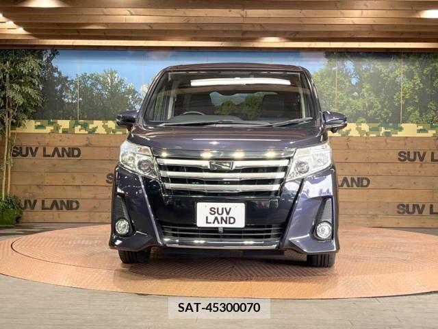Toyota NOAH 2014-03 215053-14