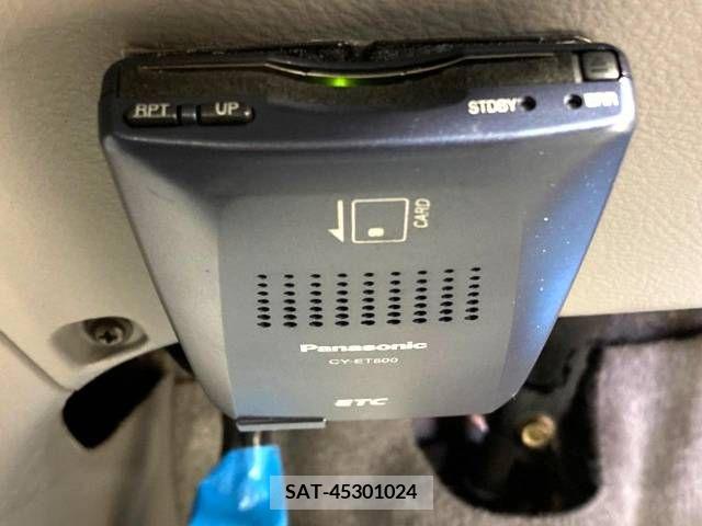 Toyota ALPHARD 2005-10 283459-5
