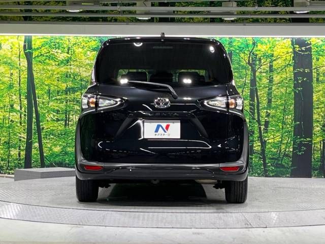 Toyota SIENTA 2018-10 186067-16