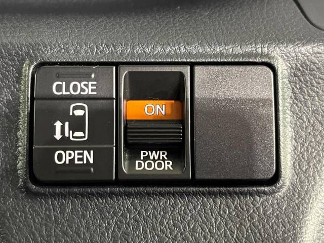 Toyota SIENTA 2018-10 186067-5