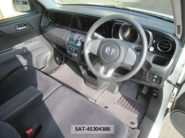 Honda N-ONE 2012-11 207588-10