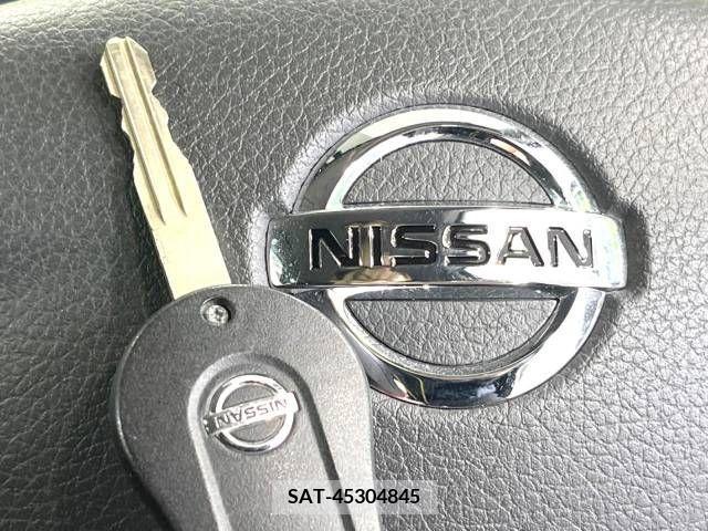 Nissan MARCH 2020-09 276256-7