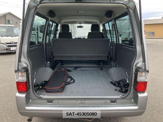 Mazda BONGO VAN 2015-01 210649-13