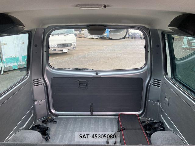 Mazda BONGO VAN 2015-01 210649-15