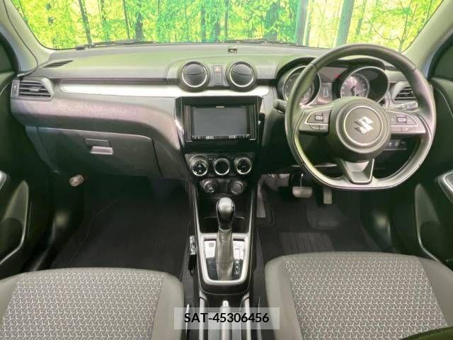 Suzuki SWIFT 2018-06 320953-1