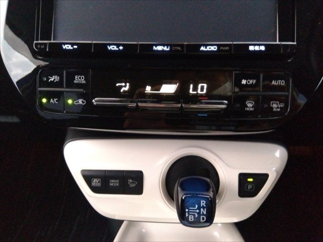 Toyota PRIUS 2016-01 12248-8