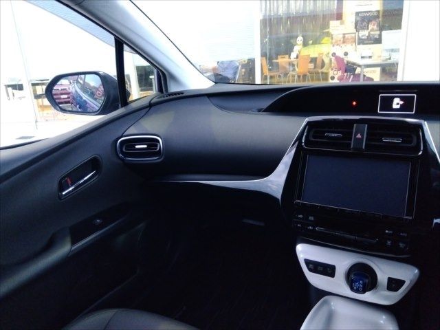 Toyota PRIUS 2016-01 12248-7