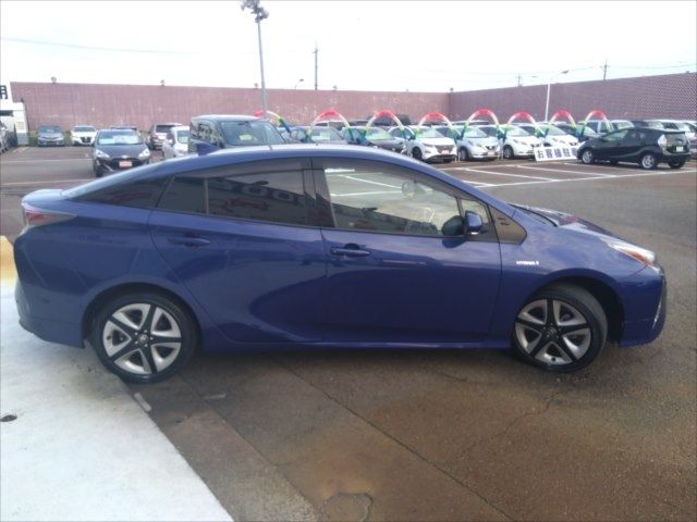 Toyota PRIUS 2016-01 12248-2