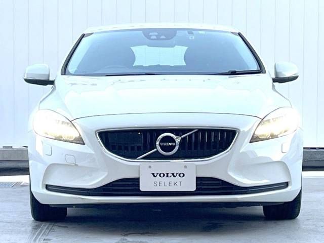 Volvo V40 2017-12 194889-15