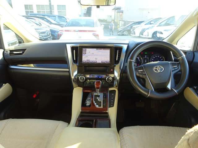 Toyota VELLFIRE 2015-06 28140-1