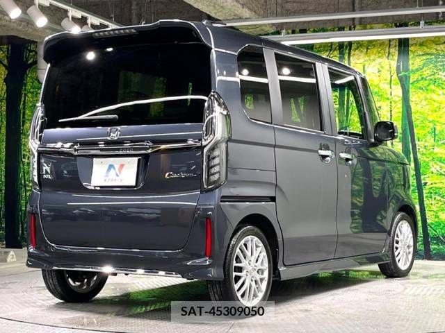 Honda N BOX CUSTOM 2022-10 331344-17