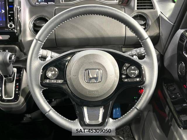Honda N BOX CUSTOM 2022-10 331344-11