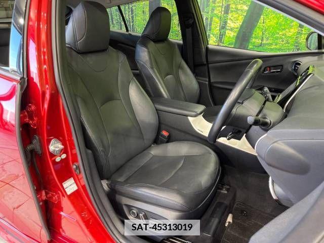 Toyota PRIUS 2016-07 366359-8