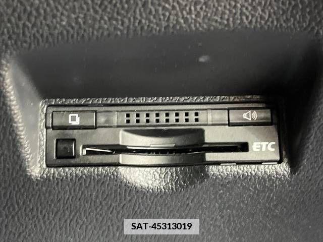 Toyota PRIUS 2016-07 366359-6