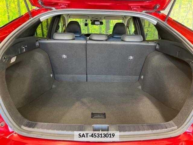 Toyota PRIUS 2016-07 366359-10