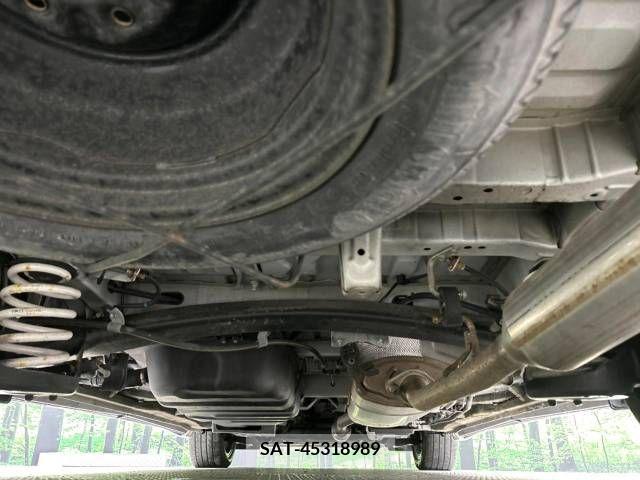 Toyota VELLFIRE 2013-08 287887-19