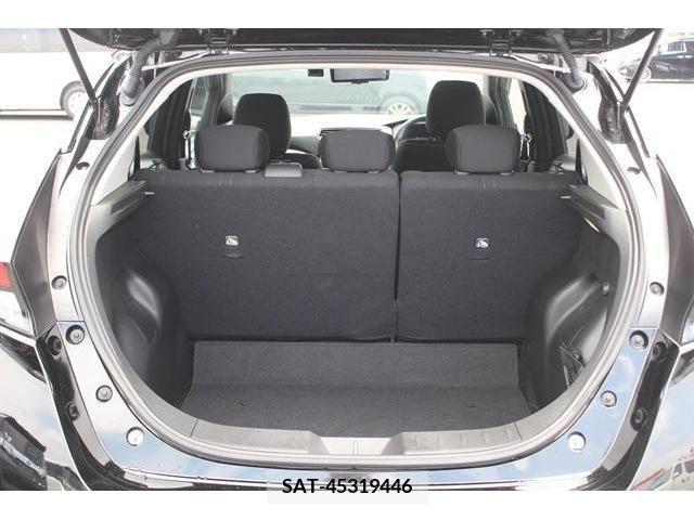 Nissan LEAF 2018-08 345897-17
