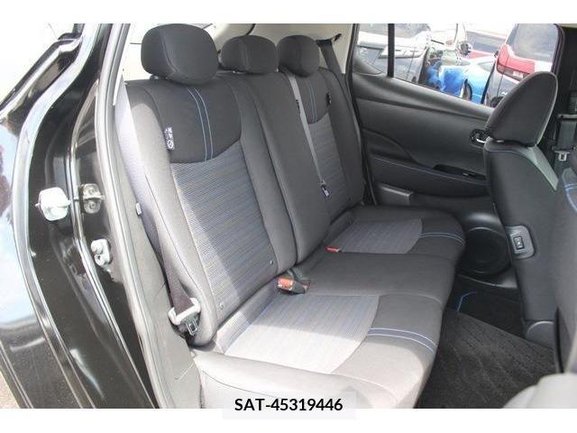 Nissan LEAF 2018-08 345897-15