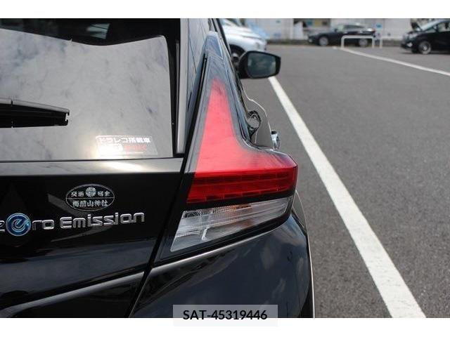 Nissan LEAF 2018-08 345897-13