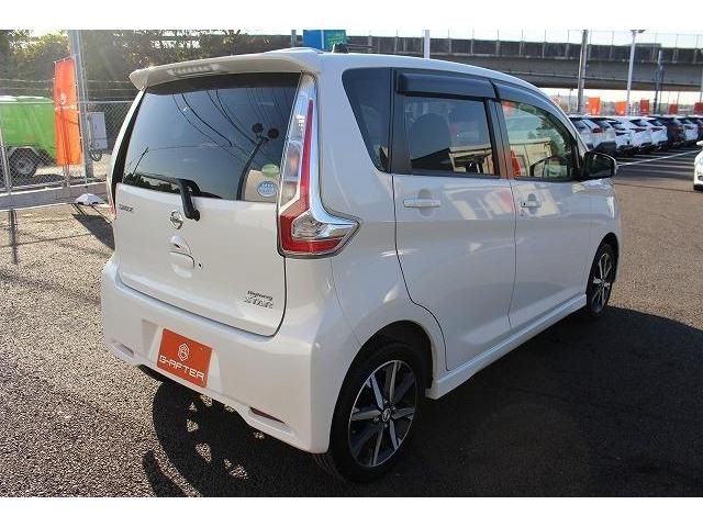 Nissan DAYZ 2016-11 191323-7
