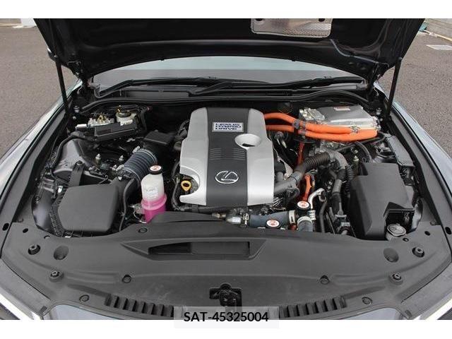 Lexus IS 2020-11 354218-18