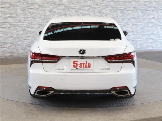 Lexus LS 2019-03 7441-7