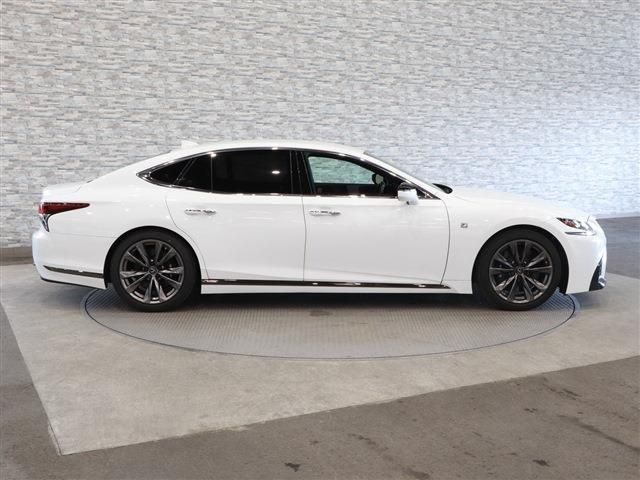 Lexus LS 2019-03 7441-6