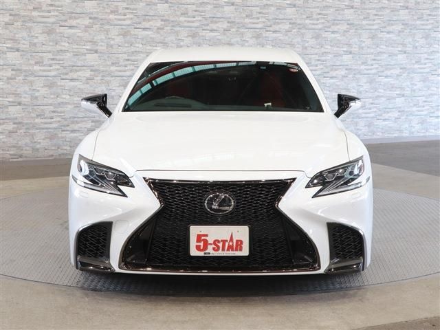 Lexus LS 2019-03 7441-5