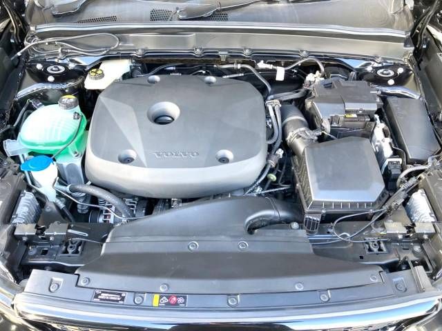 Volvo XC40 2020-06 20893-19
