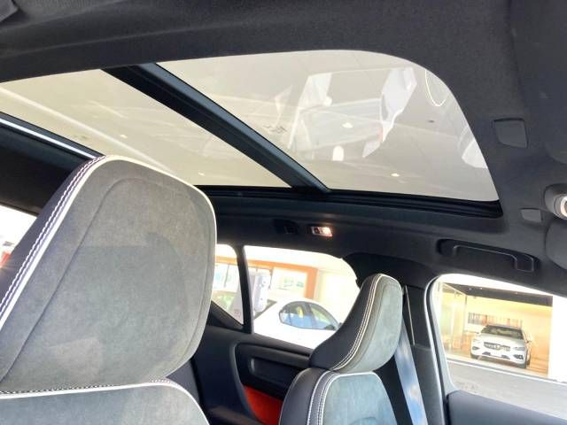 Volvo XC40 2020-06 20893-5