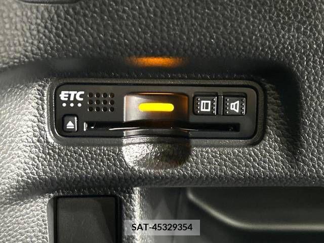 Honda N BOX CUSTOM 2018-03 219717-7