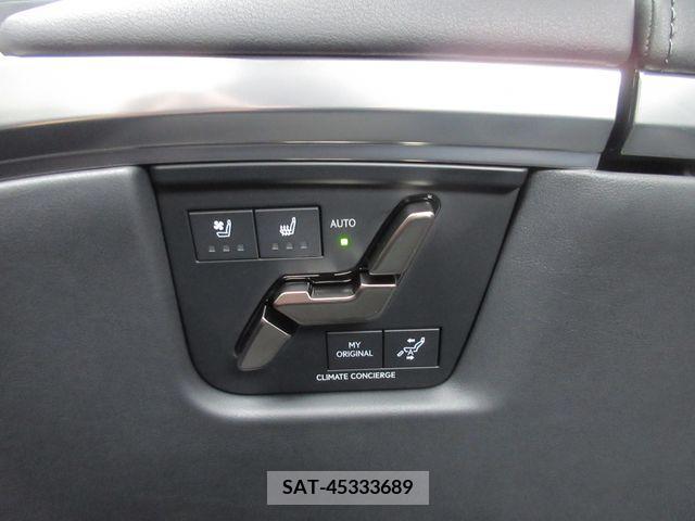 Lexus LM 2024-02 275480-13