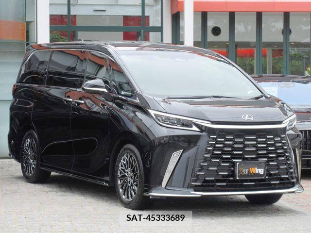 Lexus LM 2024-02 275480-3